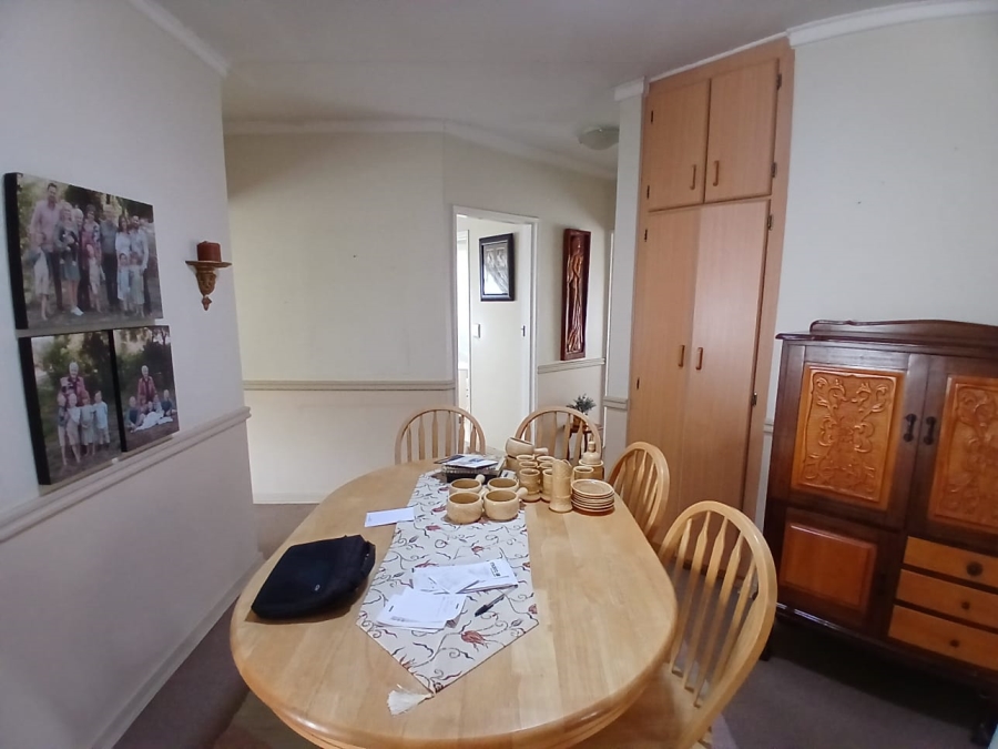 To Let 3 Bedroom Property for Rent in Fleurdal Free State